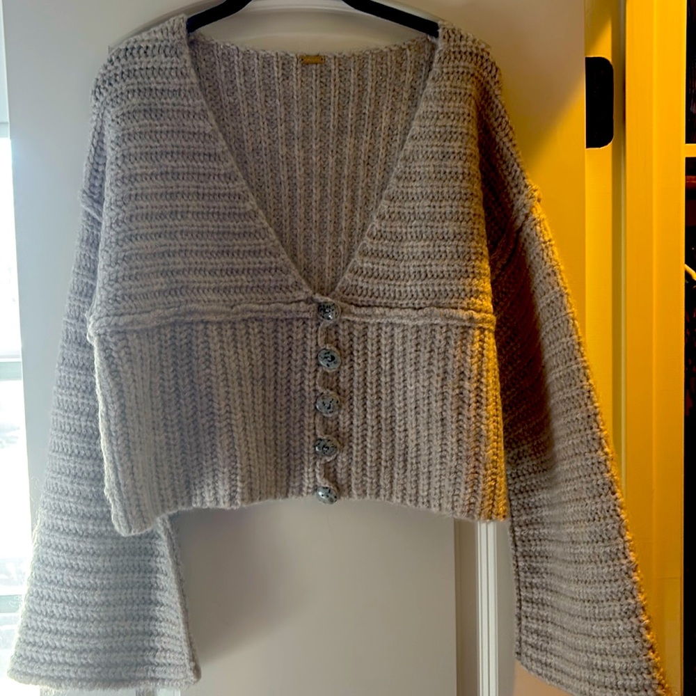 Cult Gaia gray button cardigan sweater